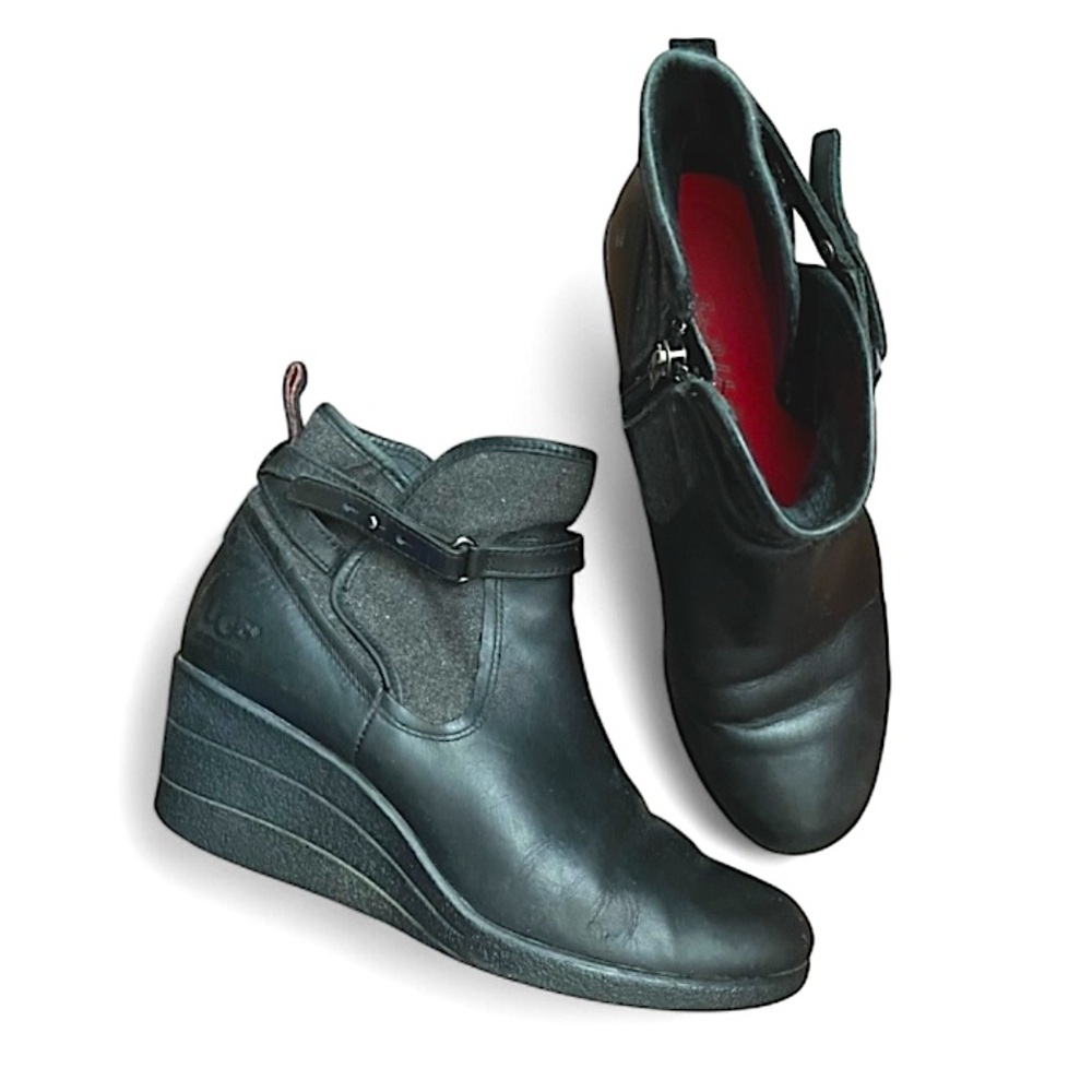 UGG Leather Emalie  Black Grey Wedge Ankle Boots Size 8